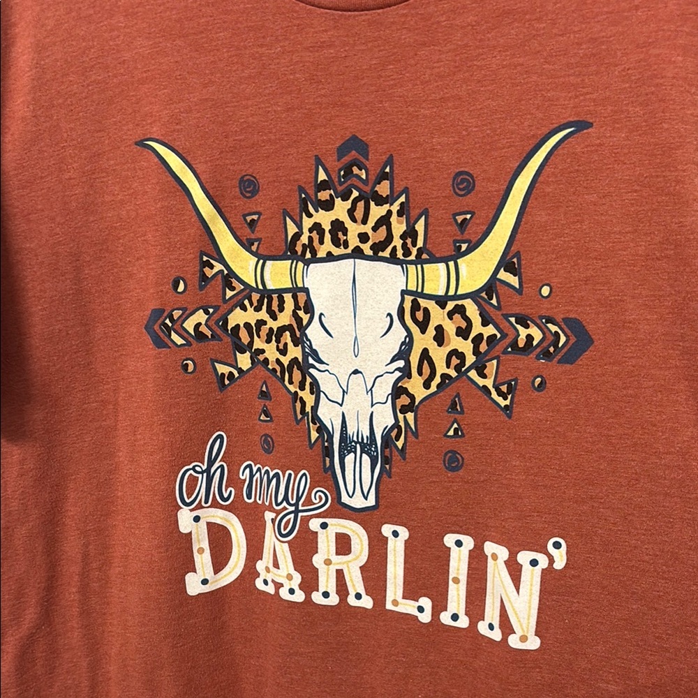 Rust Graphic Tee with Bull Skull Design